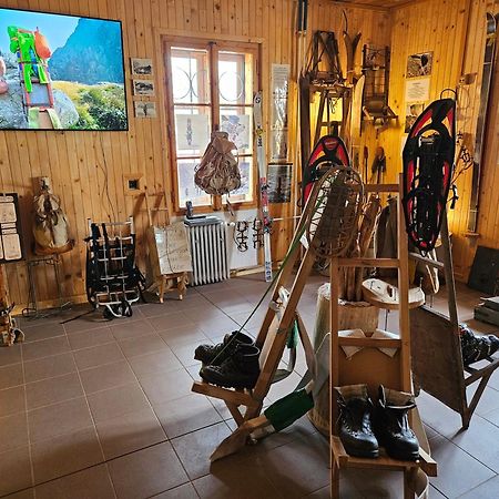Gasthaus Svajciarsky Dom Vysoké Tatry Exterior foto