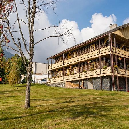 Gasthaus Svajciarsky Dom Vysoké Tatry Exterior foto