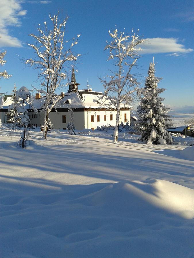 Gasthaus Svajciarsky Dom Vysoké Tatry Exterior foto