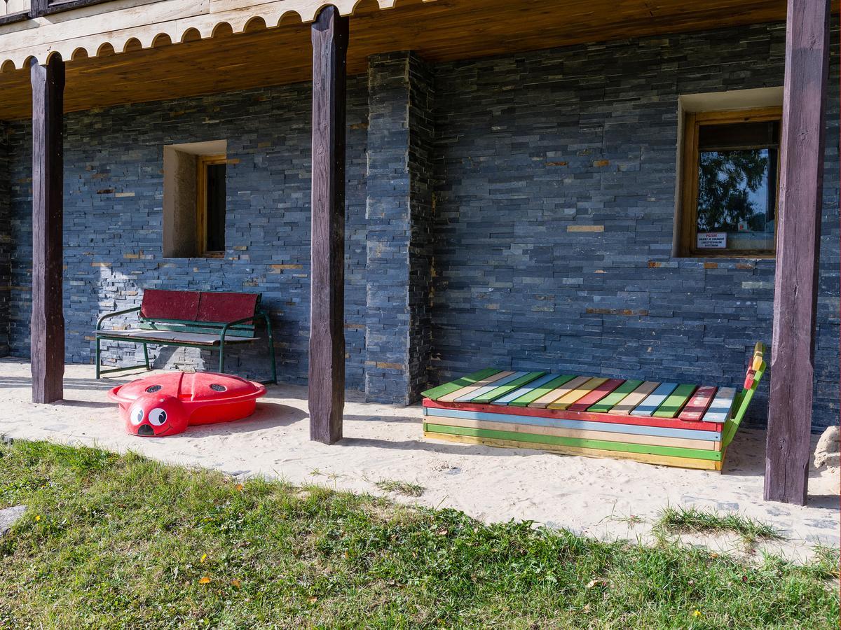 Gasthaus Svajciarsky Dom Vysoké Tatry Exterior foto